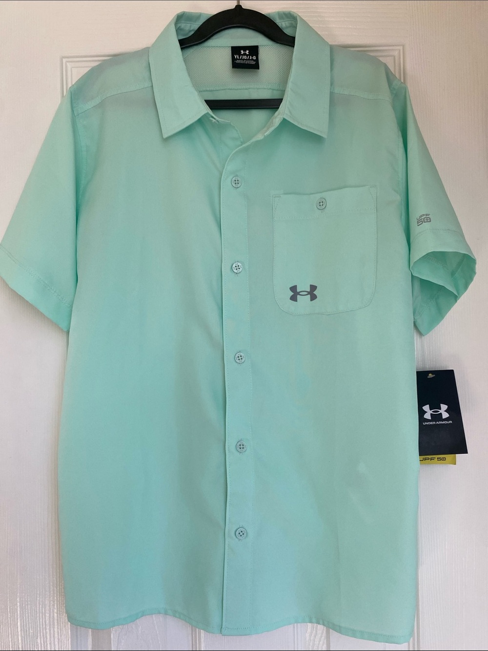 Under Armour Short-Sleeve Button-Down Shirt in Aqua Foam